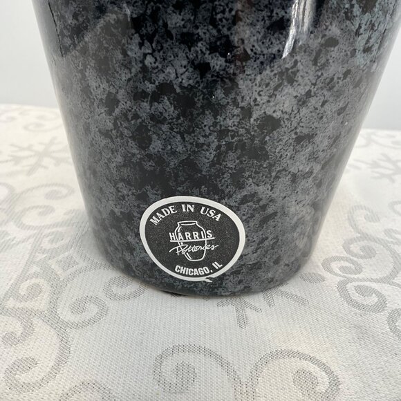 Harris Pottery Ceramic Vase Black Mottled Glaze Made In Usa Chicago - Picture 2 of 7